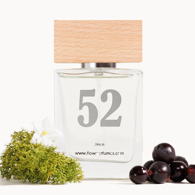 Zamiennik Aventus Creed – elegancki, męski zapach z czarną porzeczką i mchem, Flow Perfumes nr 52.