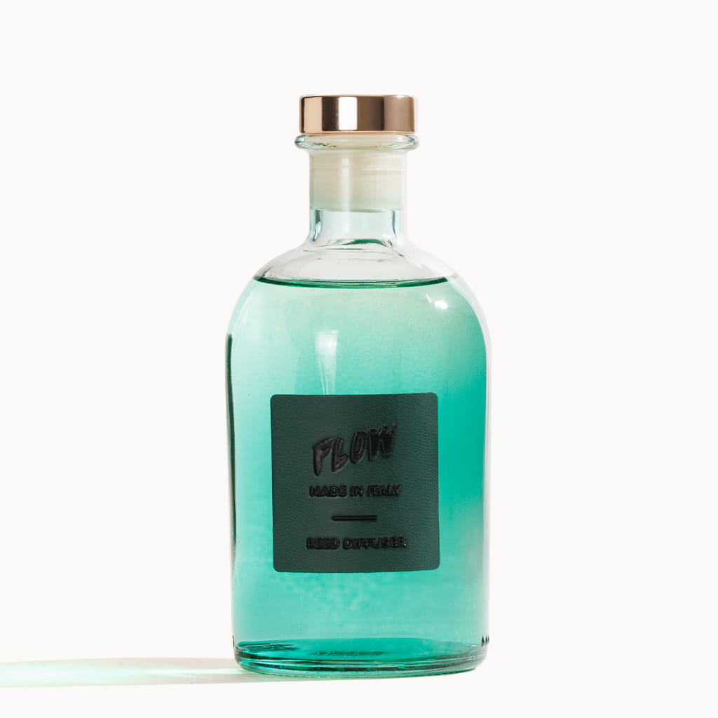 Spicy Woods – dyfuzor zapachowy z patyczkami | Flow Perfumes 